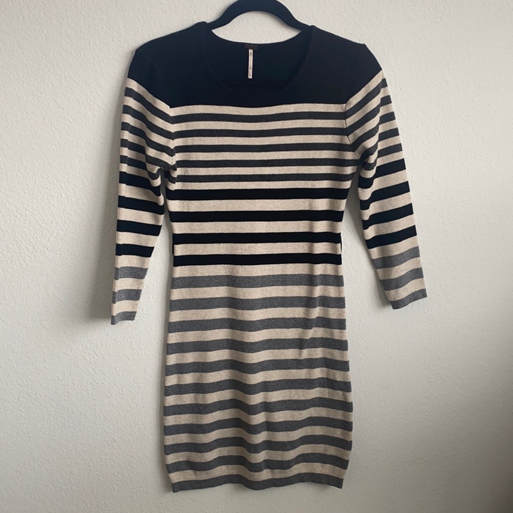 Black and Gray Long Sleeve Dress